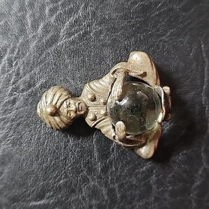 1940s vintage Korda "Thief of Bagdad" brooch